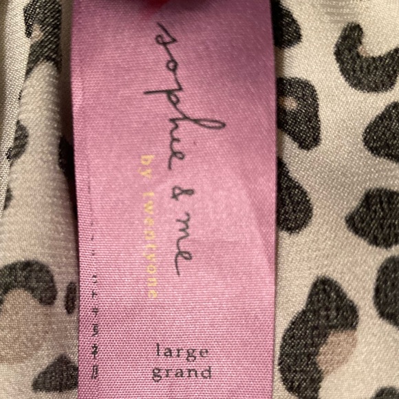 Leopard Print, Shortie 1-Piece P.J. - Picture 9 of 10